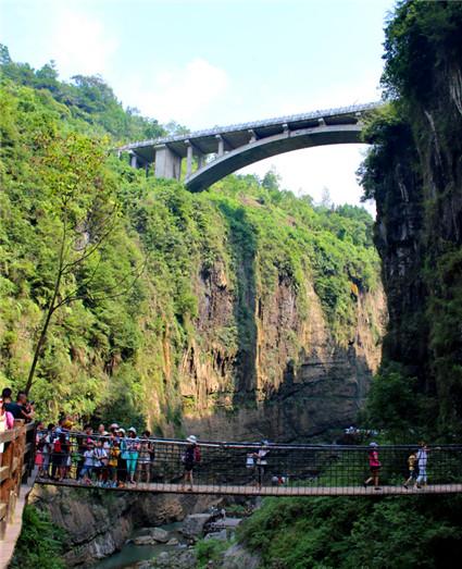 上海到恩施貨運(yùn)公司電話上海到恩施貨運(yùn)公司電話號(hào)碼