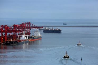 貨運(yùn)碼頭的風(fēng)景怎么寫文案貨運(yùn)碼頭照片