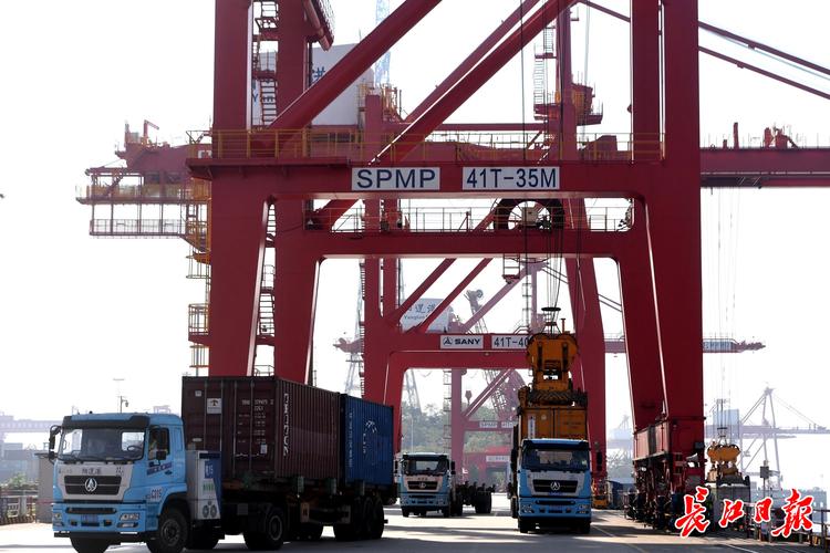 武漢貨運(yùn)港武漢貨運(yùn)港口