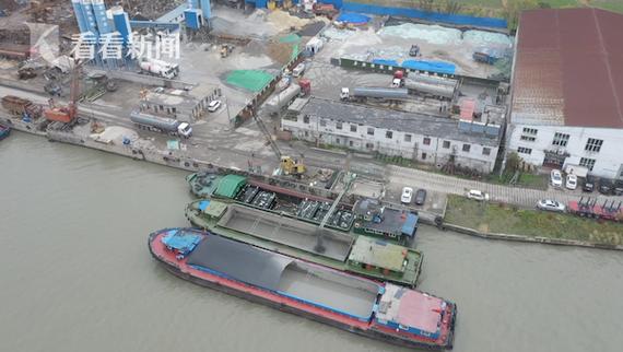 貨運(yùn)船裝車船舶裝卸流程